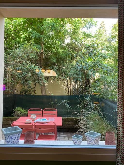 Maggie's Place With Private Backyard